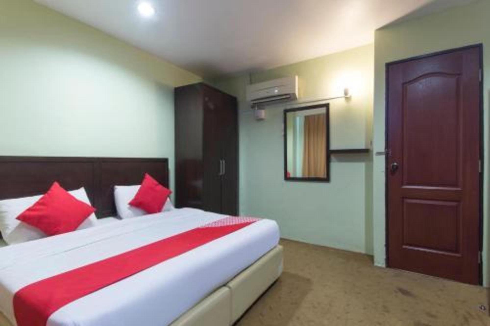 Amani Hotel Kampong Sungai Ramal Dalam Esterno foto