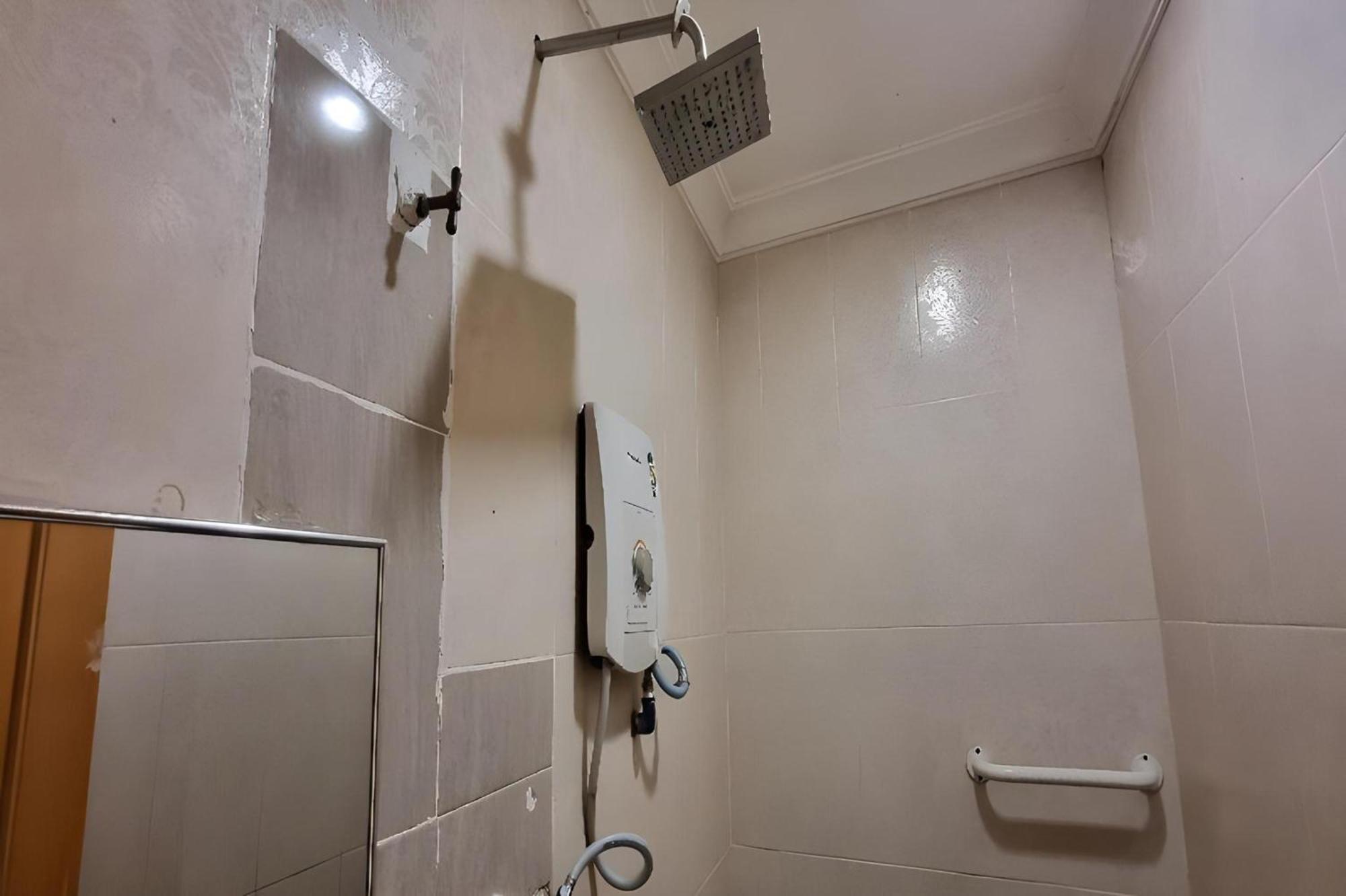 Amani Hotel Kampong Sungai Ramal Dalam Esterno foto